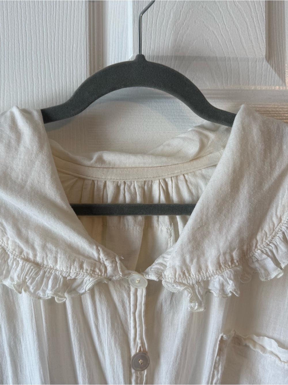 Magnolia Pearl Cream Ruffled Sailor Collar Button-Front Blouse - Picture 2 of 5